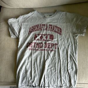 Tee